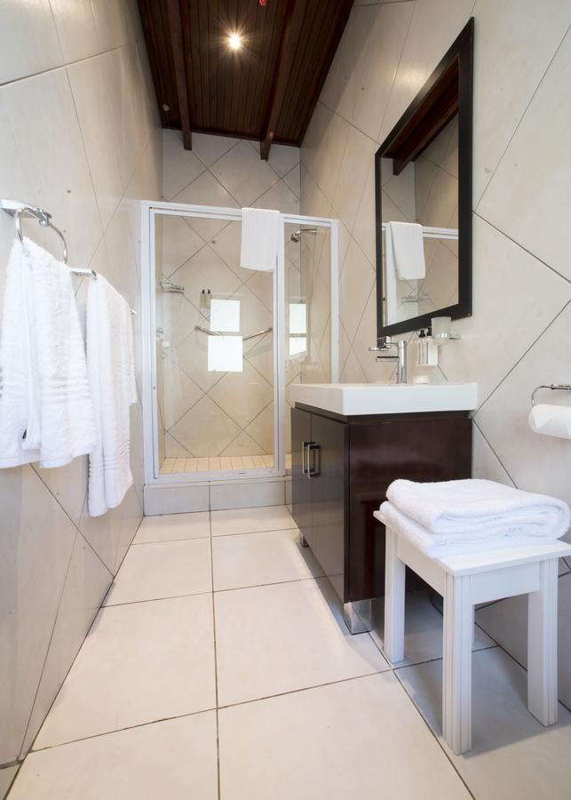 Richtershuyz Guest House Brooklyn  Стая снимка