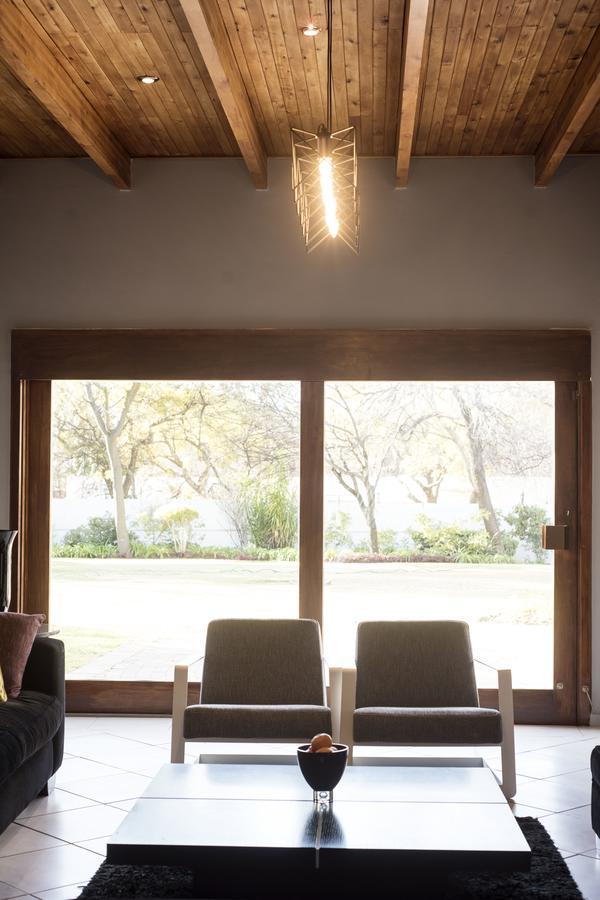 Richtershuyz Guest House Brooklyn  Екстериор снимка