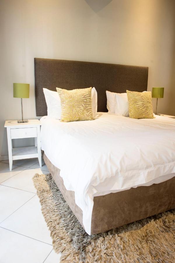 Richtershuyz Guest House Brooklyn  Екстериор снимка